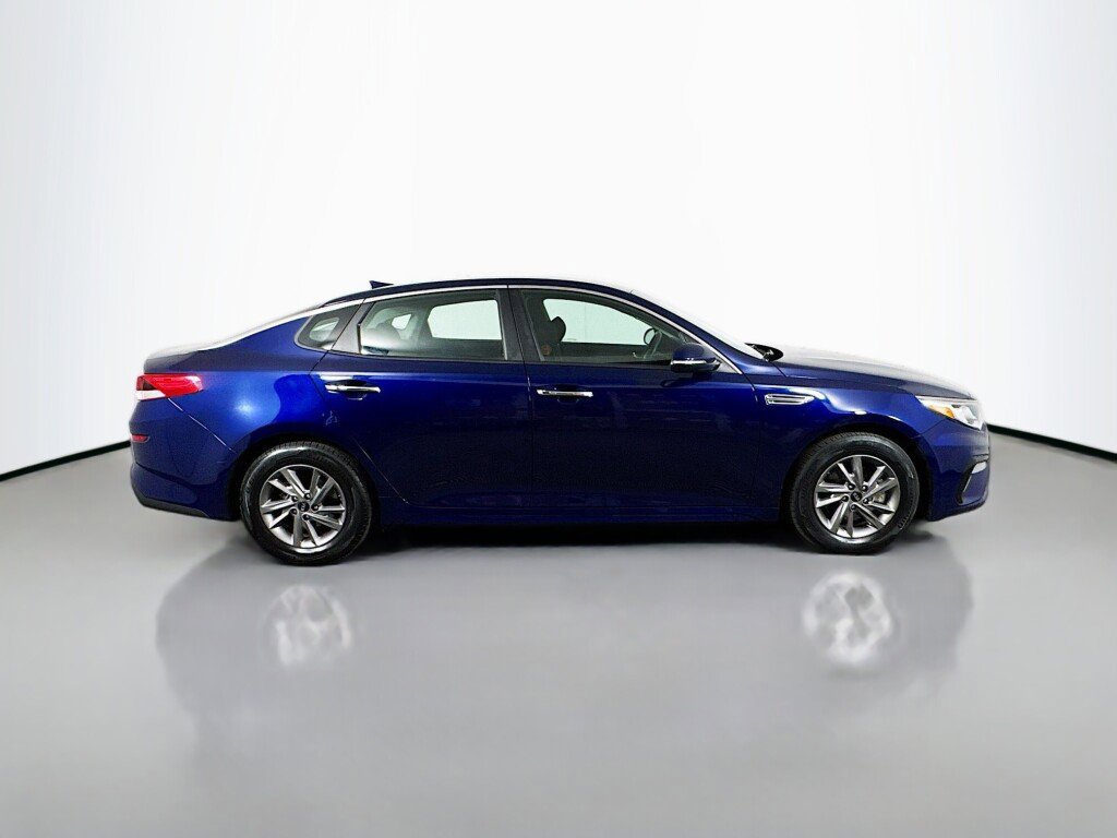 Used 2019 Kia Optima LX FWD image 6