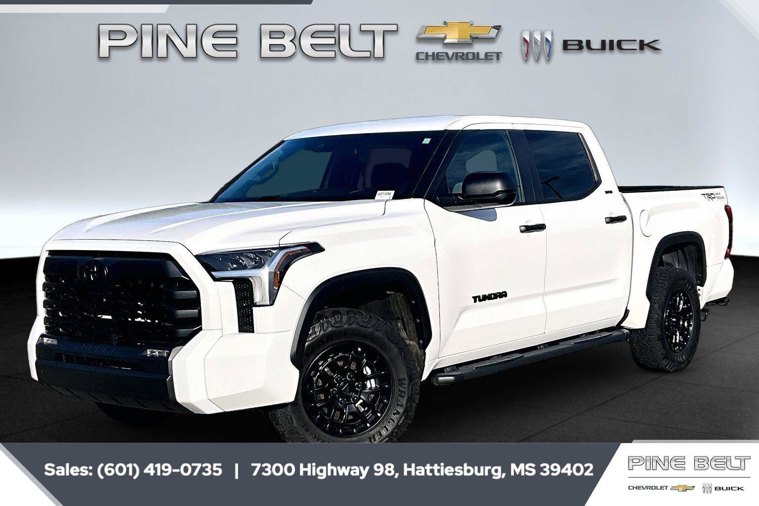 Used 2025 Toyota Tundra SR5 AWD/4WD image 11