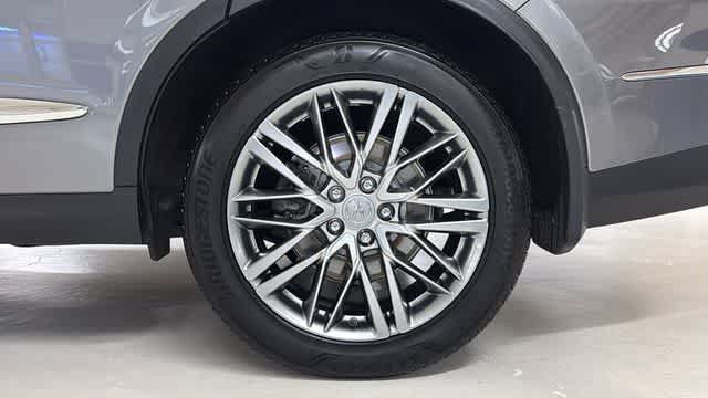 Used 2024 Acura MDX SH-AWD w/ Advance Package image 11