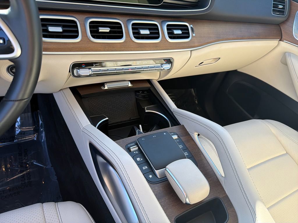 Used 2021 Mercedes-Benz GLE 350 w/ AMG Line Exterior image 30