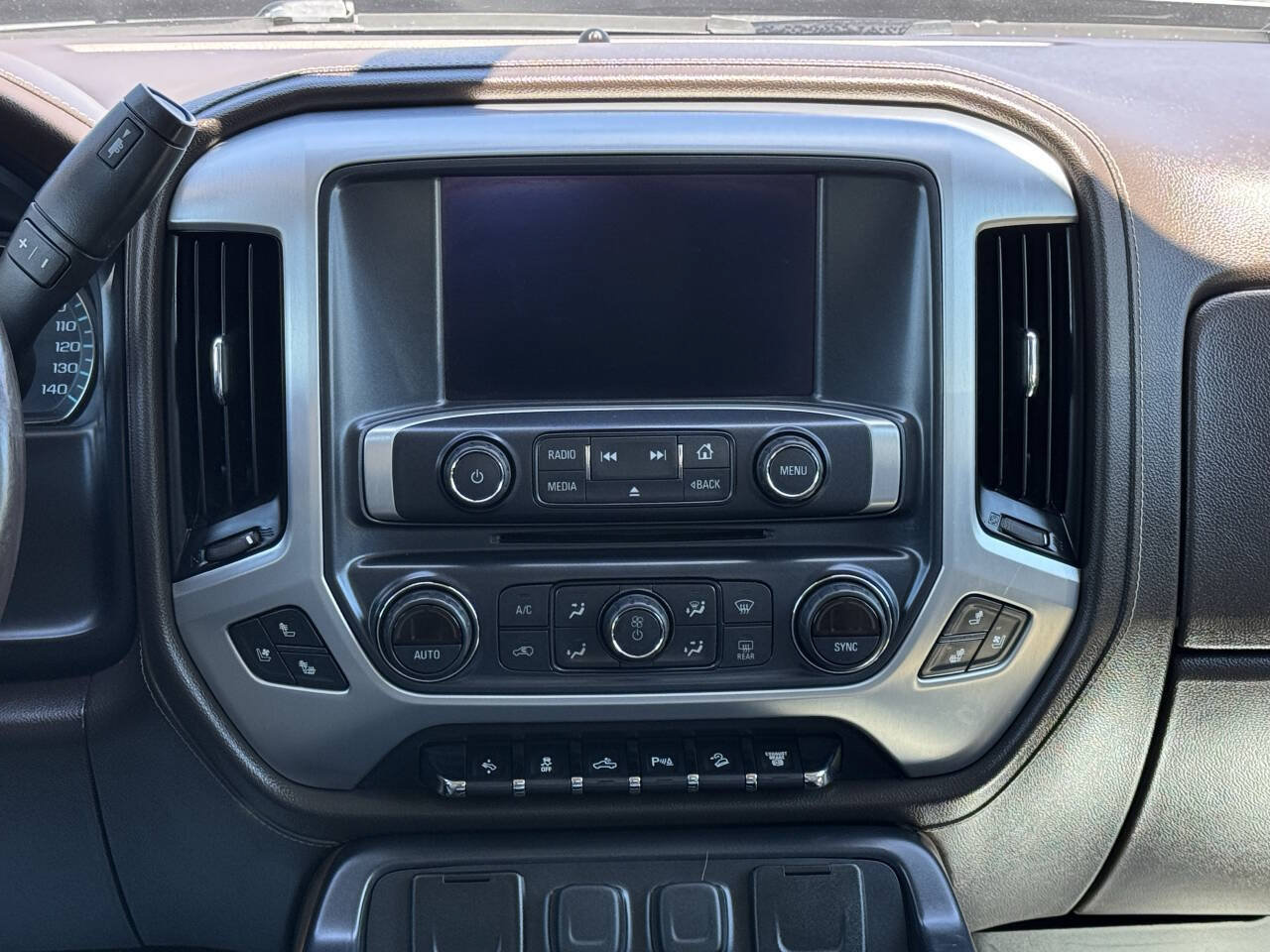 Used 2017 GMC Sierra 3500 SLT w/ Duramax Plus Package AWD/4WD image 19