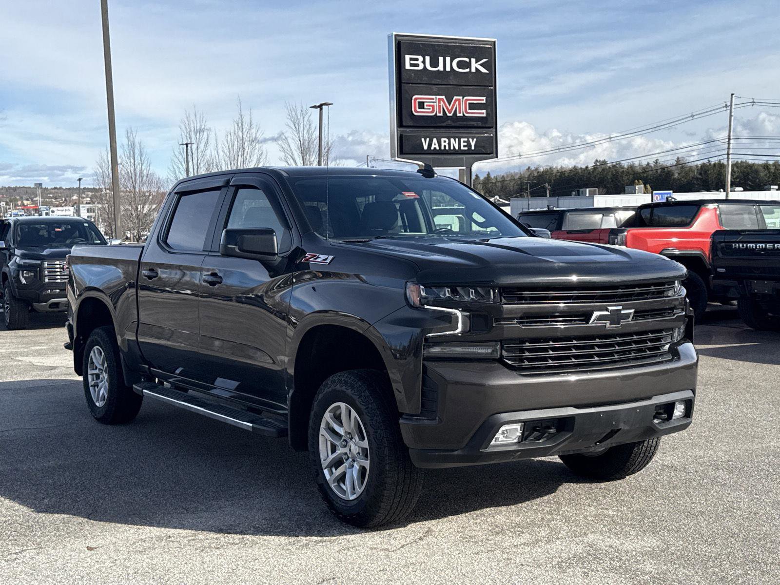 Used 2022 Chevrolet Silverado 1500 RST AWD/4WD image 3