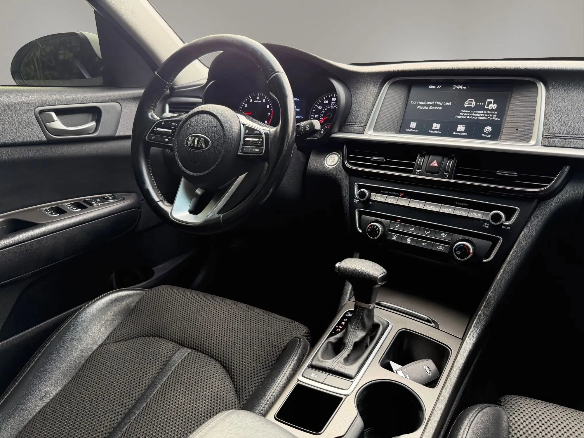 Used 2020 Kia Optima S image 24