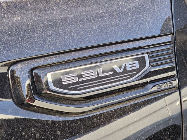 Used 2025 GMC Sierra 1500 Elevation image 2