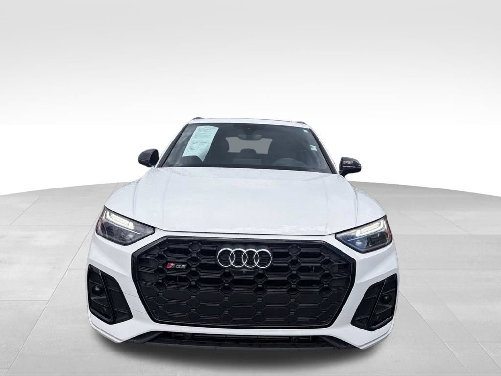 Used 2021 Audi SQ5 Premium Plus w/ Premium Plus Package AWD/4WD image 2