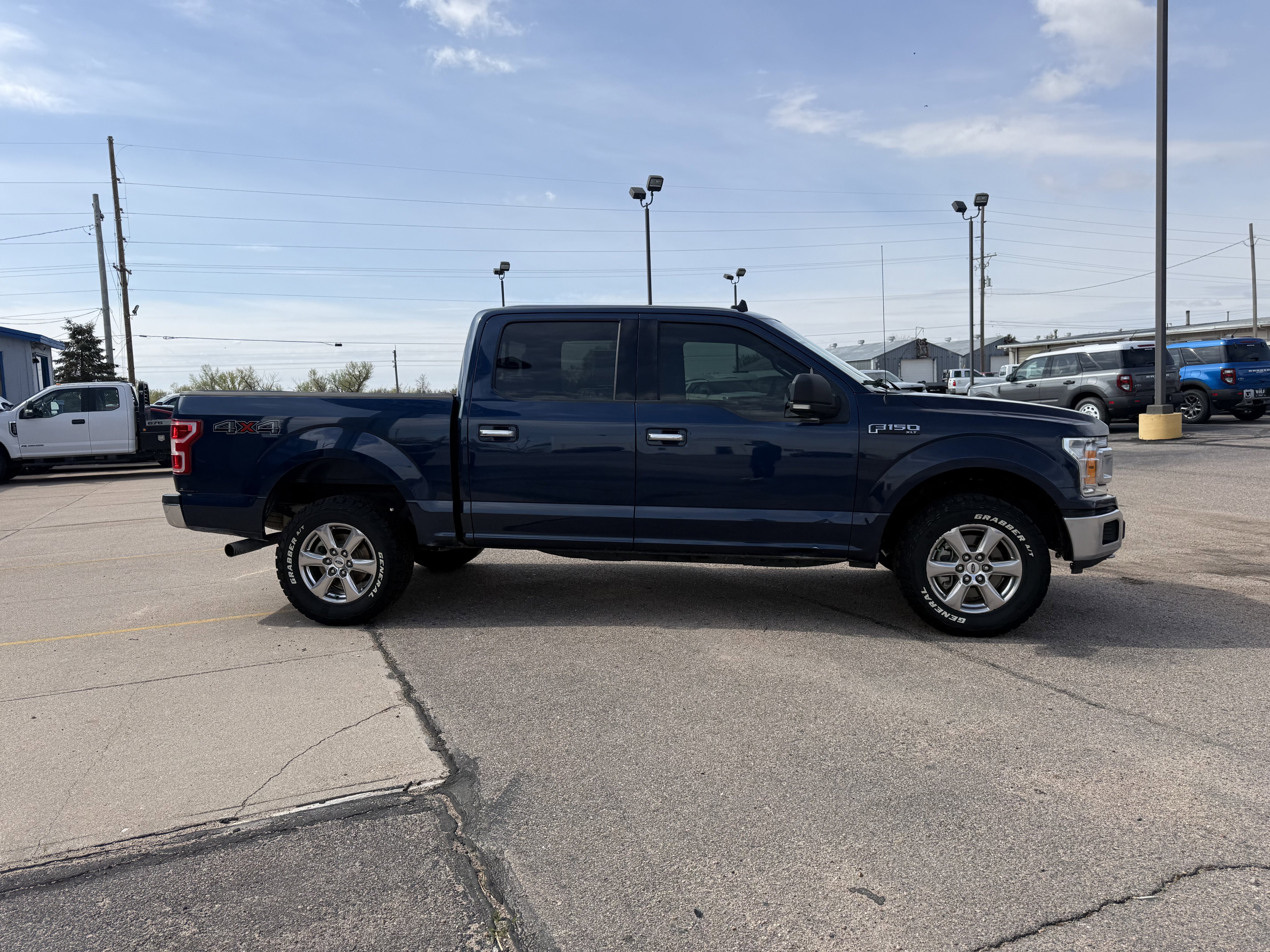 Used 2020 Ford F150 XLT w/ Equipment Group 302A Luxury AWD/4WD image 5