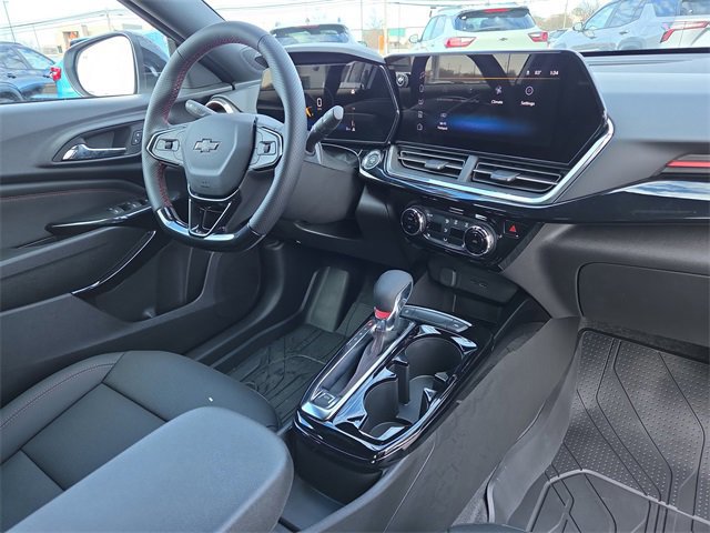 New 2026 Chevrolet Trax RS w/ Driver Confidence Package image 19