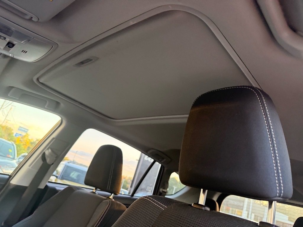 Used 2018 Toyota RAV4 XLE image 13