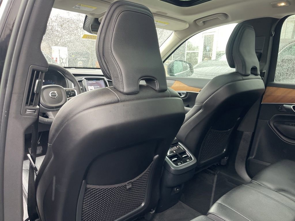 Used 2023 Volvo XC90 B6 Plus w/ Protection Package Premier image 18