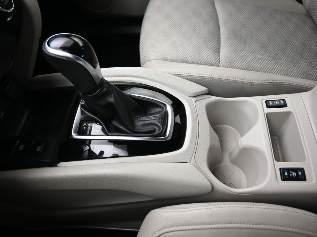 Used 2022 Nissan Rogue Sport SV w/ Technology Package image 20