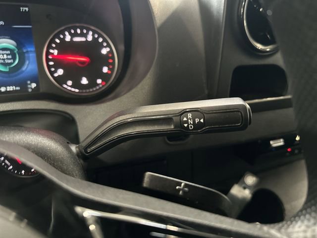 Used 2025 Mercedes-Benz Sprinter 2500 image 21