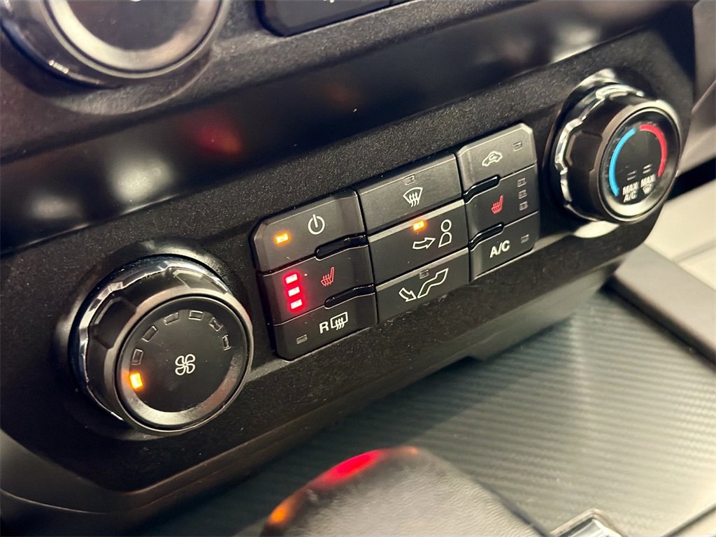 Used 2020 Ford F150 XLT w/ Equipment Group 302A Luxury image 15