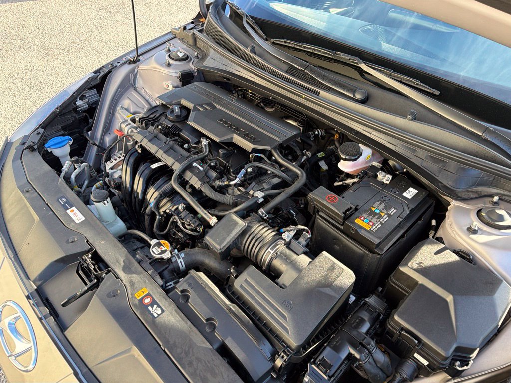 Used 2023 Hyundai Elantra SEL w/ Convenience Package FWD image 13