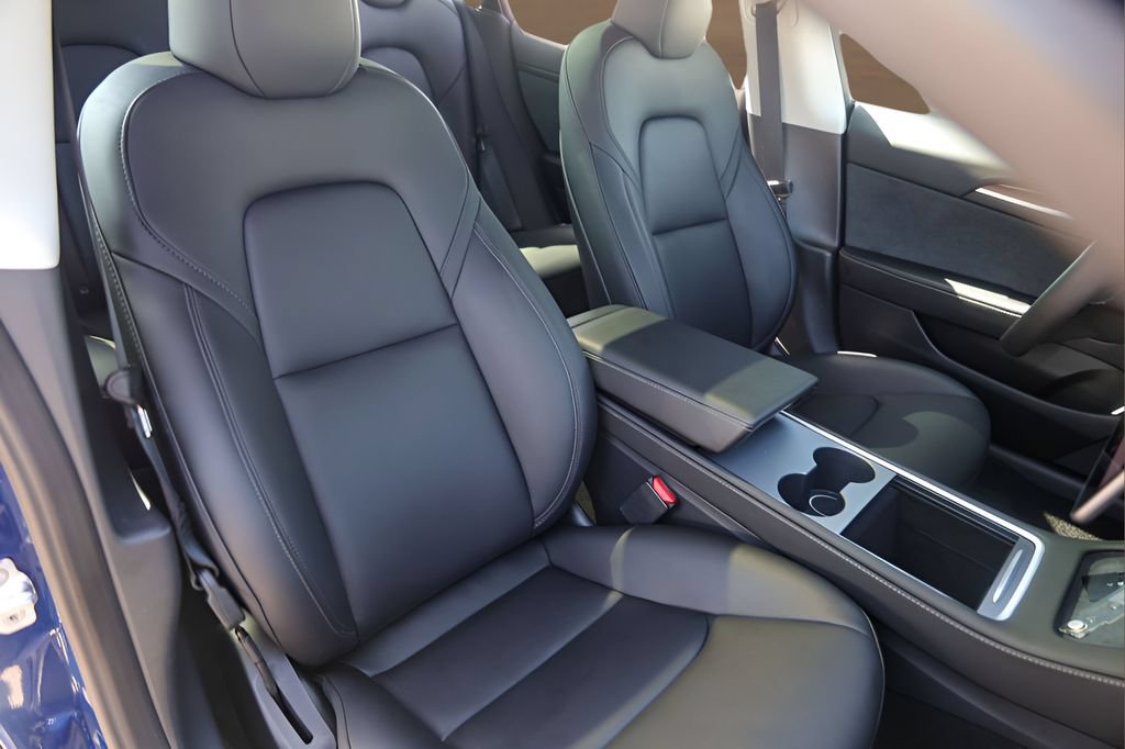 Used 2023 Tesla Model 3 Standard Range RWD image 28