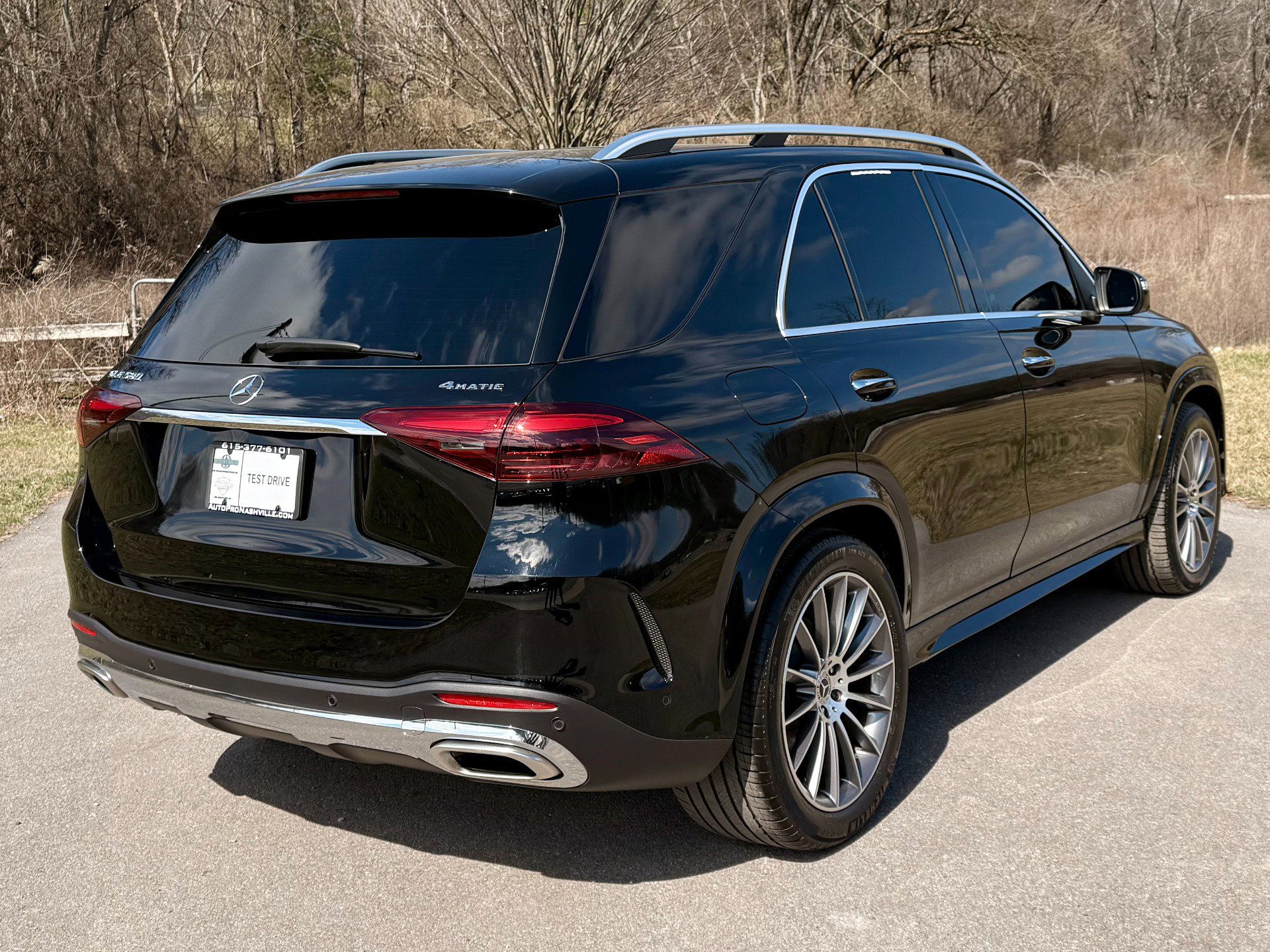 Used 2025 Mercedes-Benz GLE 580 4MATIC image 3