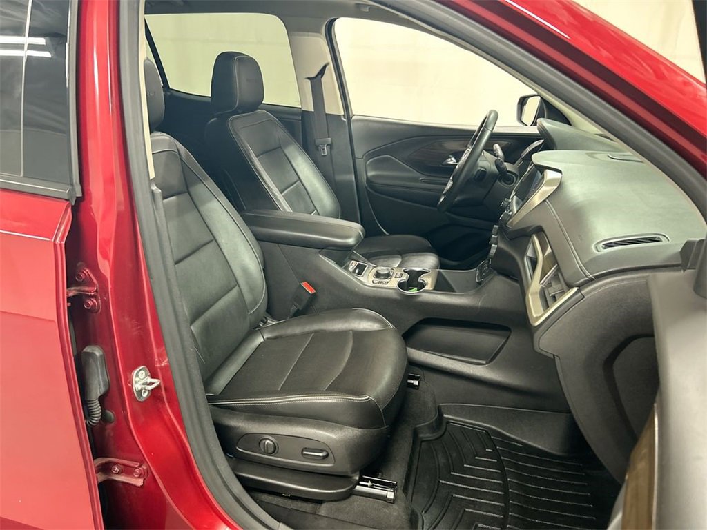 Used 2018 GMC Terrain Denali w/ Advanced Safety Package image 24
