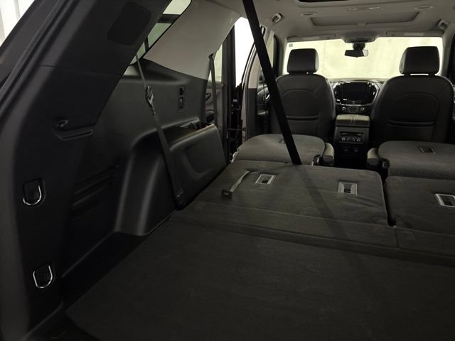 Used 2020 Chevrolet Traverse Premier w/ LPO, Floor Liner Package FWD image 15