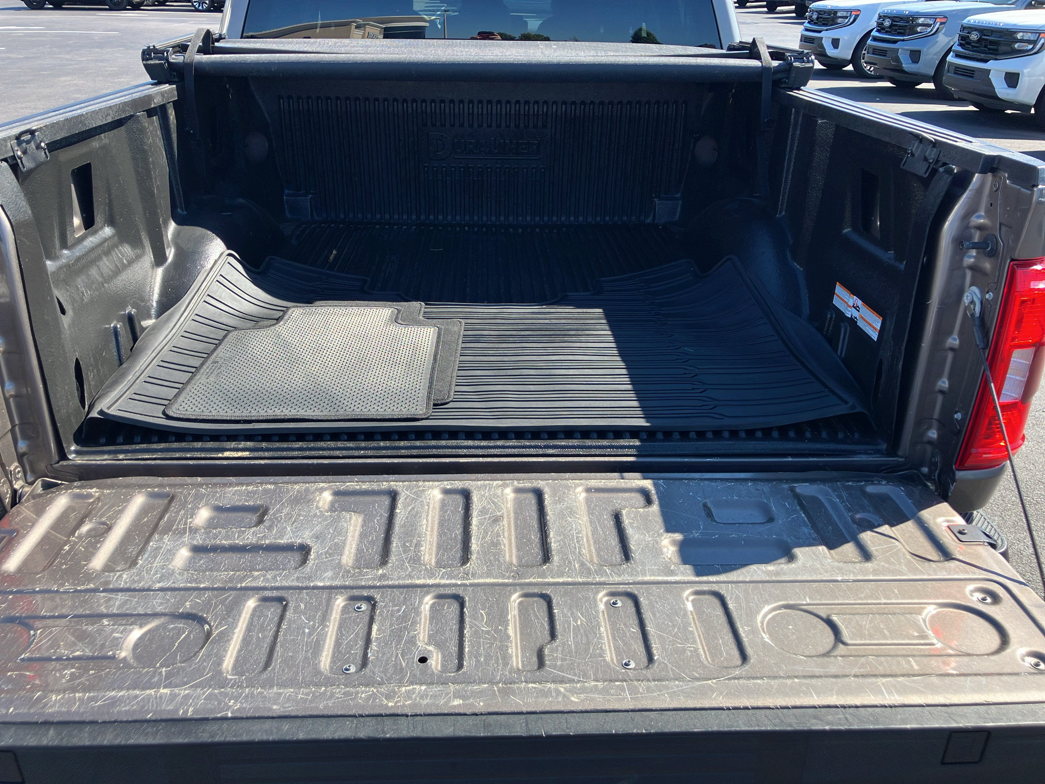Used 2022 Ford F150 XLT AWD/4WD image 8