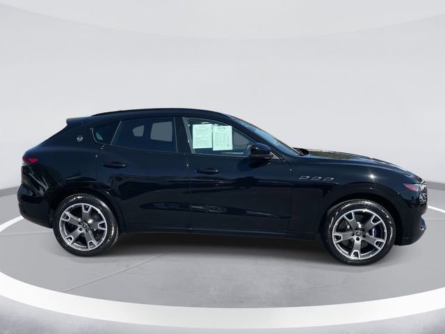 Used 2021 Maserati Levante S image 3