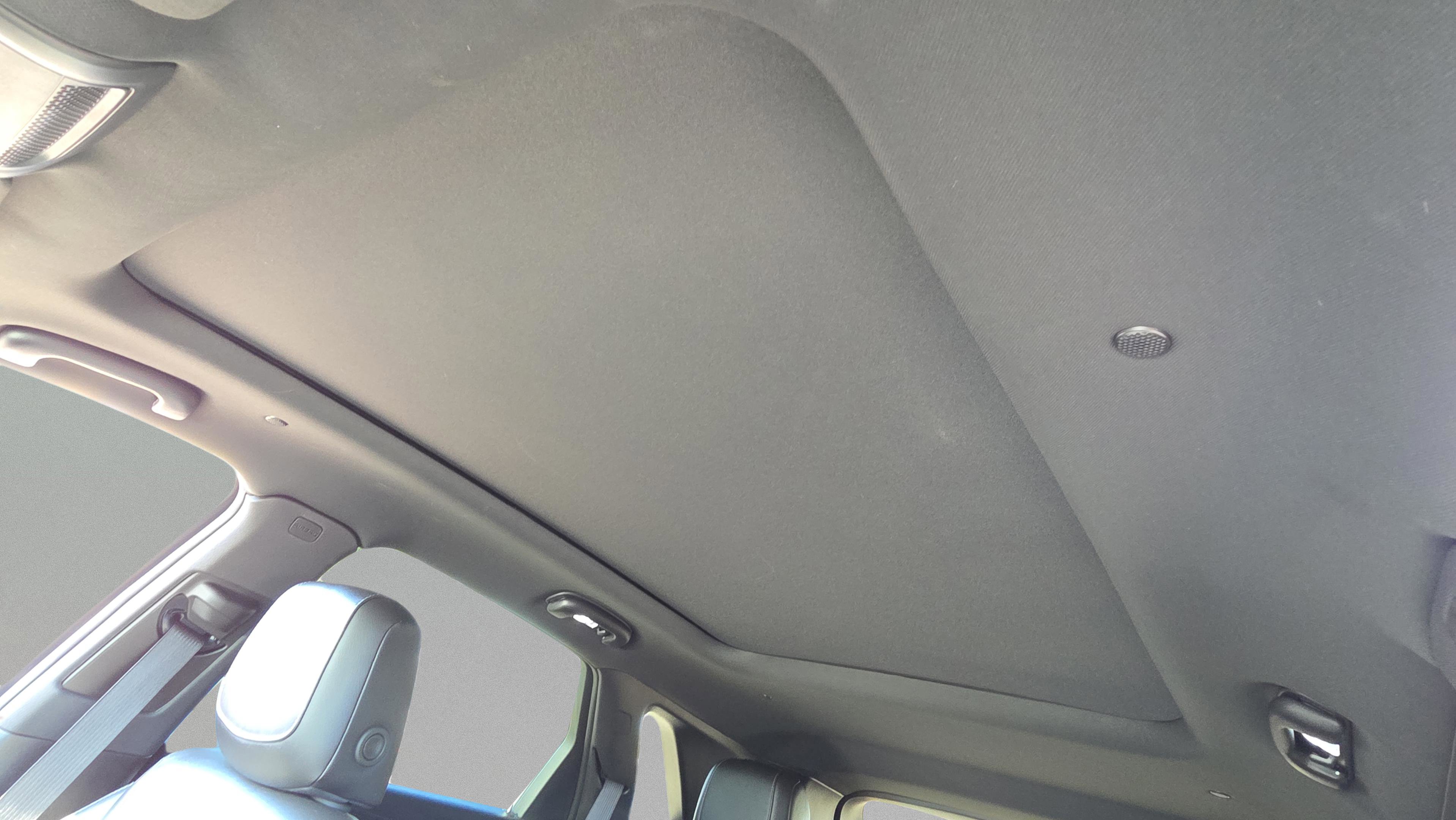 Used 2025 Cadillac XT5 Premium Luxury image 22