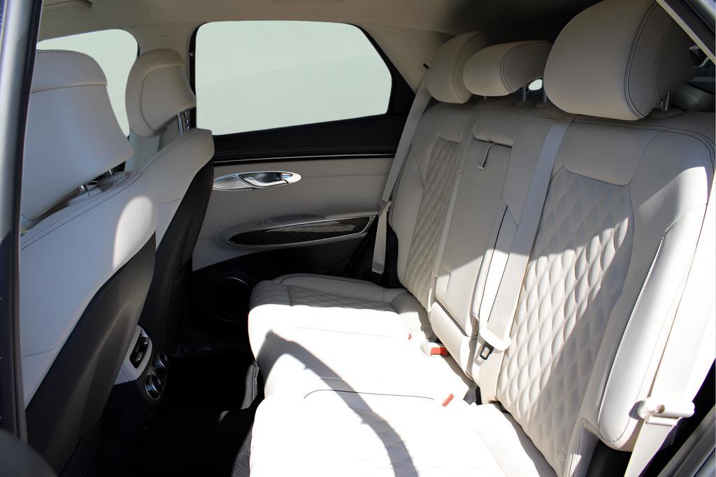 Used 2025 Genesis GV70 3.5T Sport w/ Sport Prestige Package AWD/4WD image 11