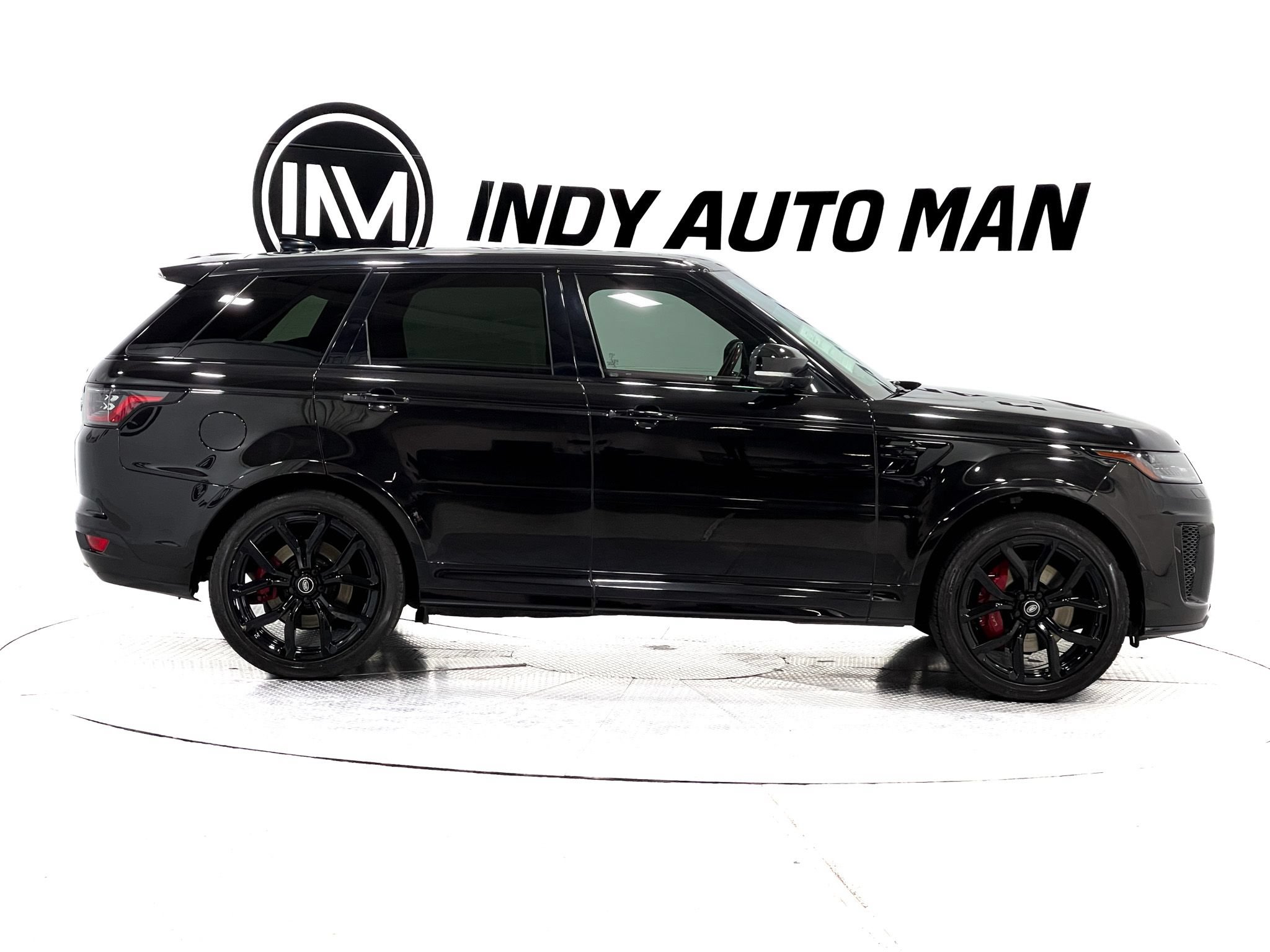 Used 2020 Land Rover Range Rover Sport SVR AWD/4WD image 3