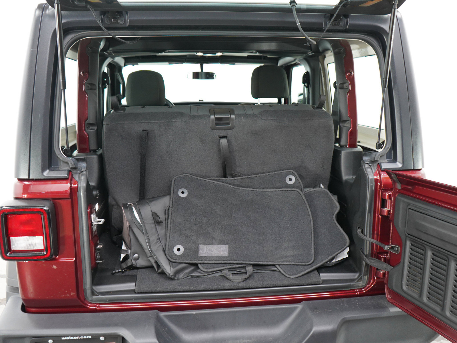 Used 2021 Jeep Wrangler Sport AWD/4WD image 13