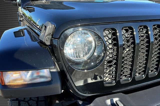 Used 2022 Jeep Gladiator Sport AWD/4WD image 33