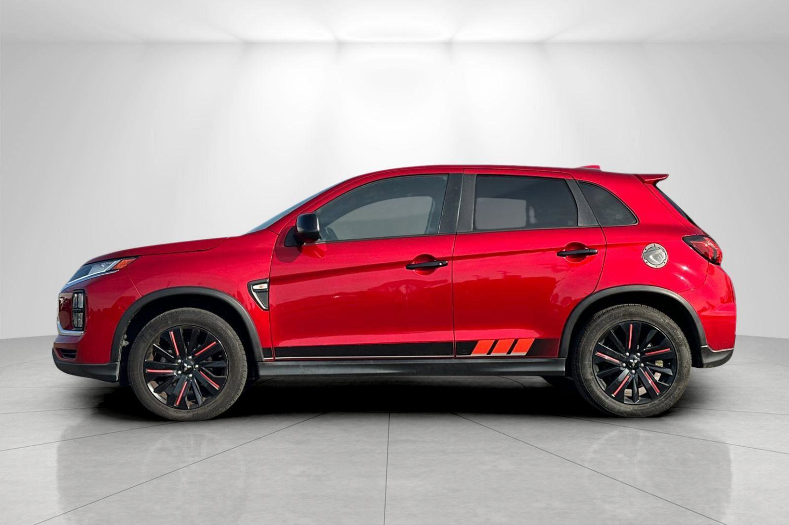 Used 2021 Mitsubishi Outlander Sport Black Edition image 6