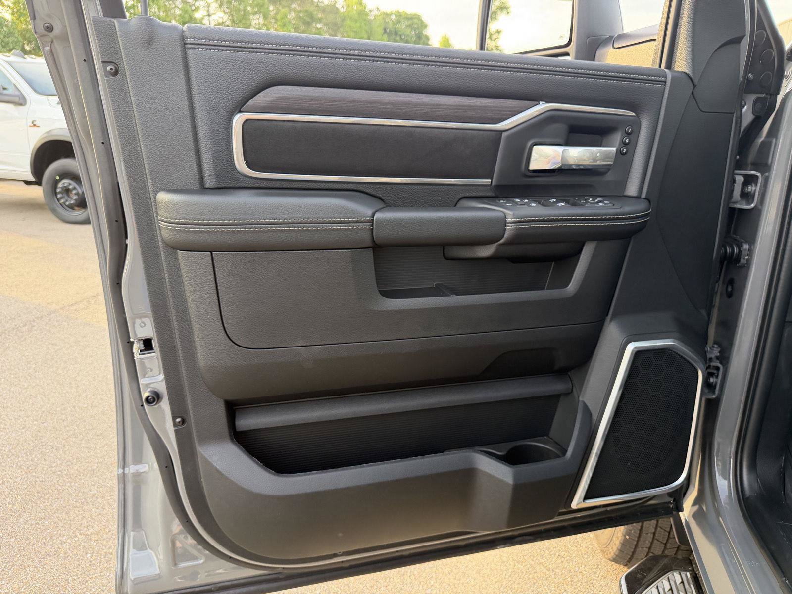 New 2026 RAM 3500 Laramie w/ Night Edition AWD/4WD image 17