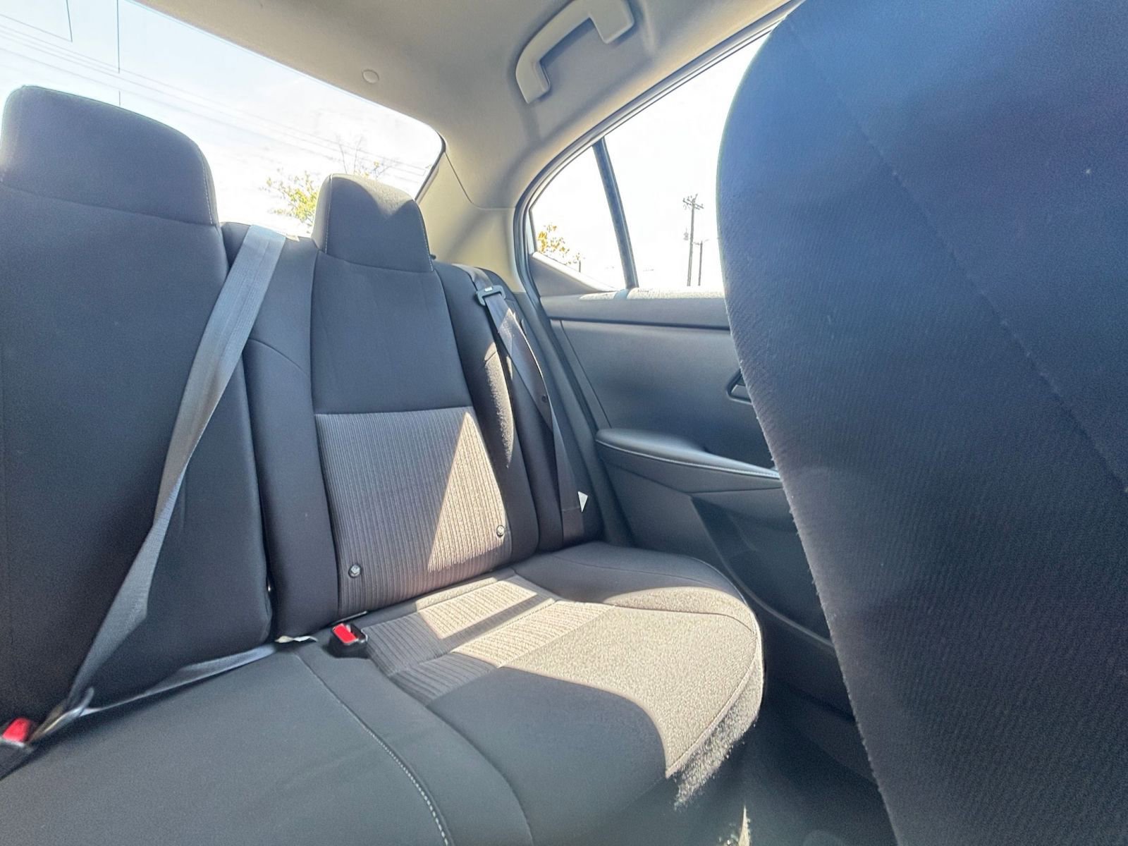 Used 2025 Nissan Sentra SV FWD image 37