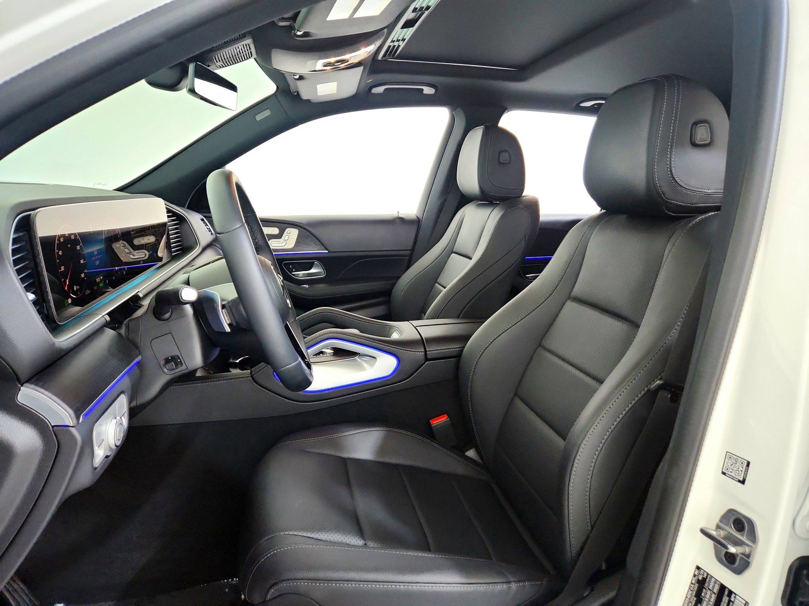 Certified 2025 Mercedes-Benz GLE 450e 4MATIC image 12