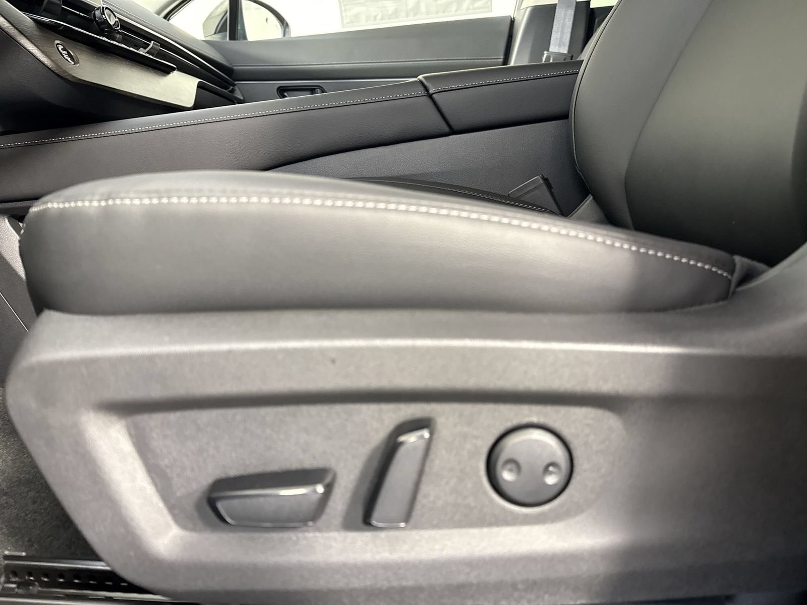 New 2026 Nissan Murano SV AWD/4WD image 20
