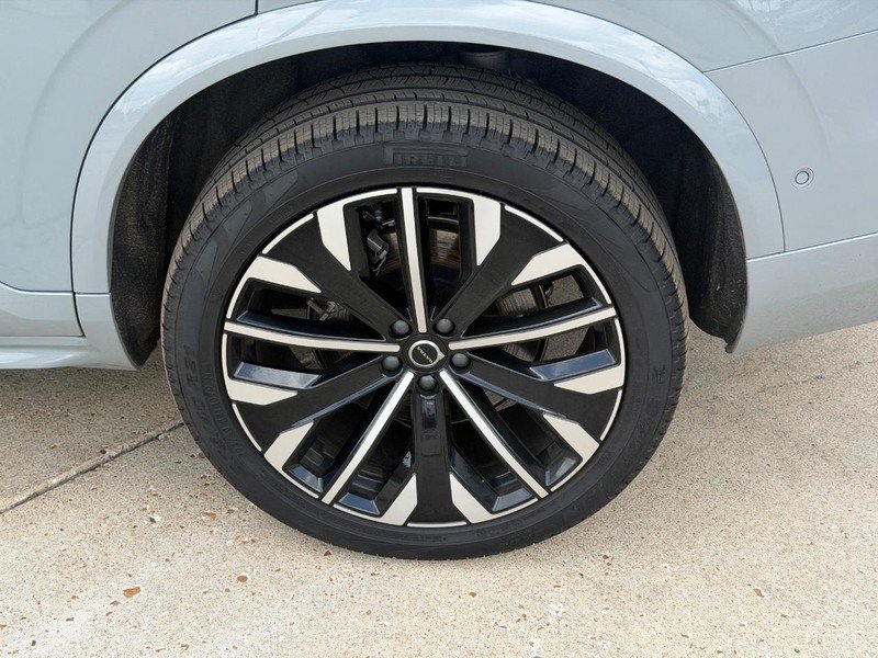 Certified 2026 Volvo XC90 B6 Plus AWD/4WD image 8