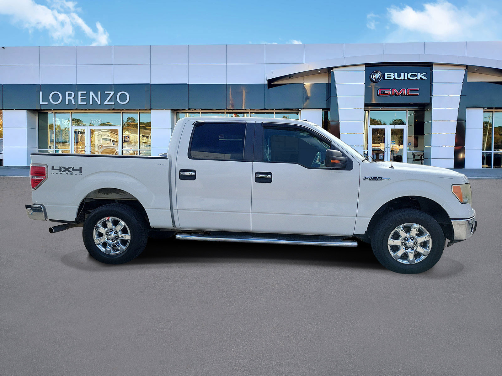 Used 2013 Ford F150 XLT w/ XLT Chrome Pkg AWD/4WD image 4