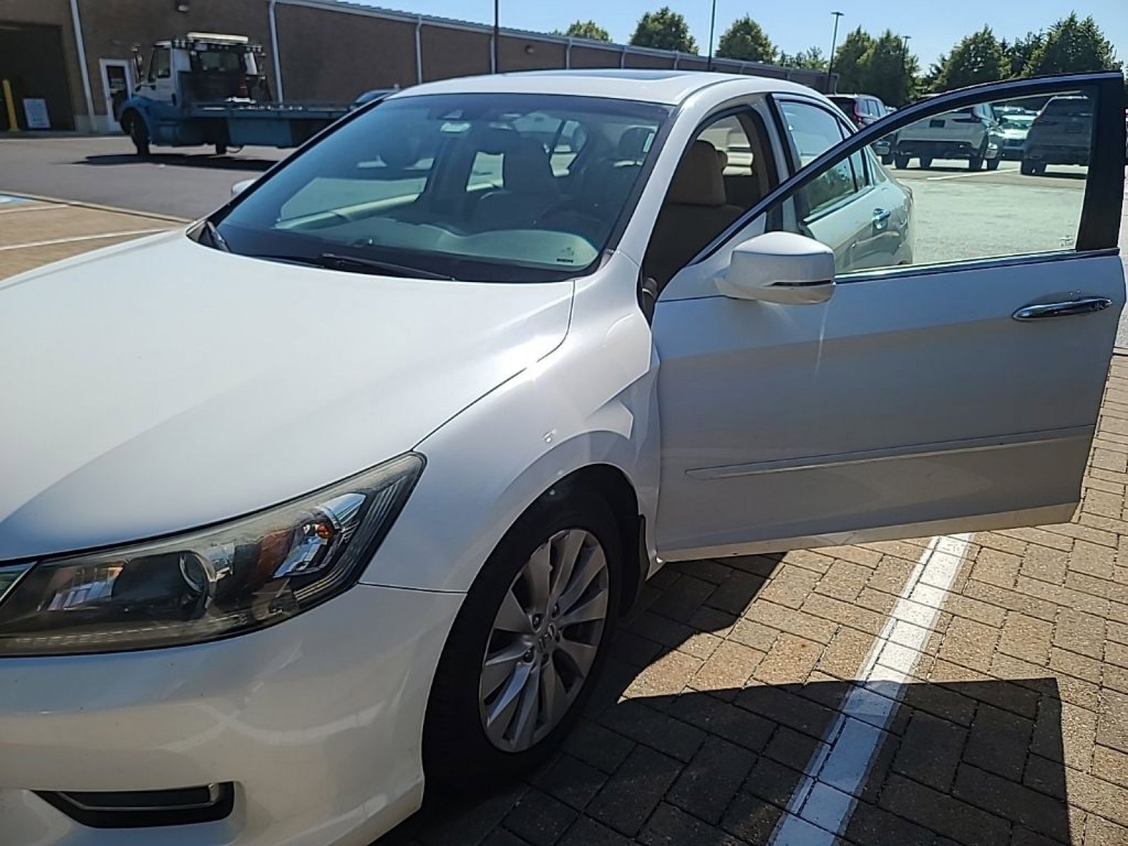 Used 2013 Honda Accord EX-L image 3
