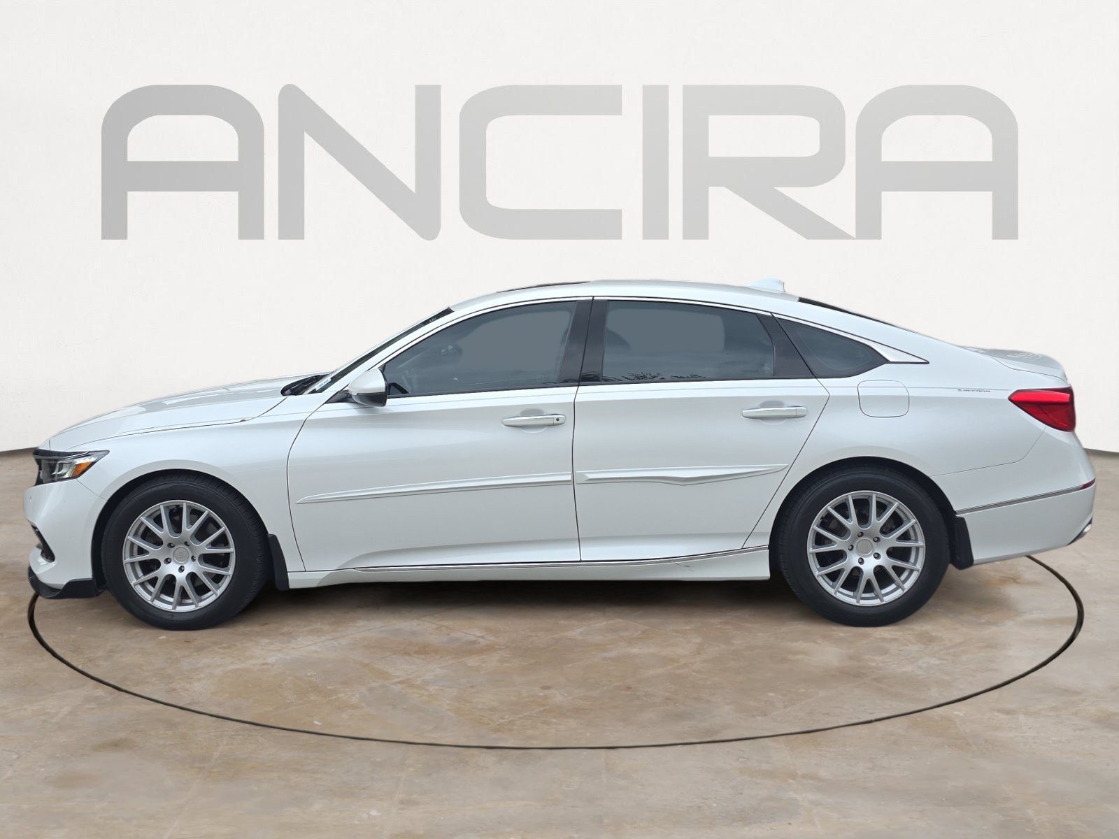 Used 2021 Honda Accord Touring image 5