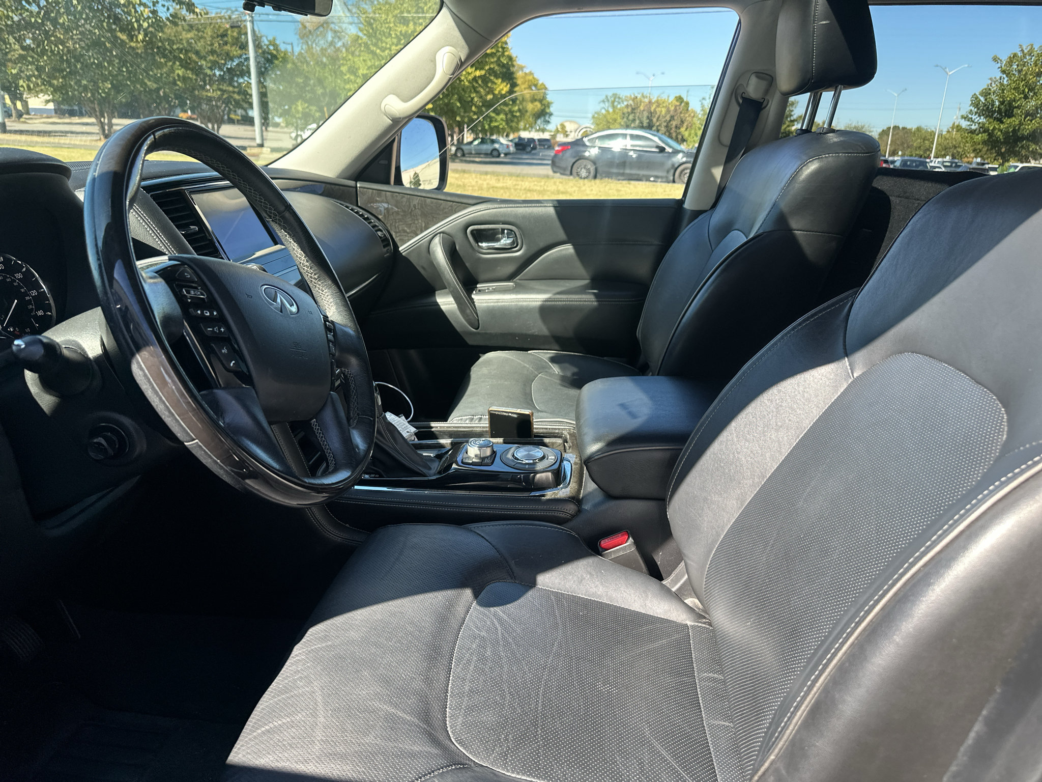 Used 2021 INFINITI QX80 Luxe RWD image 19