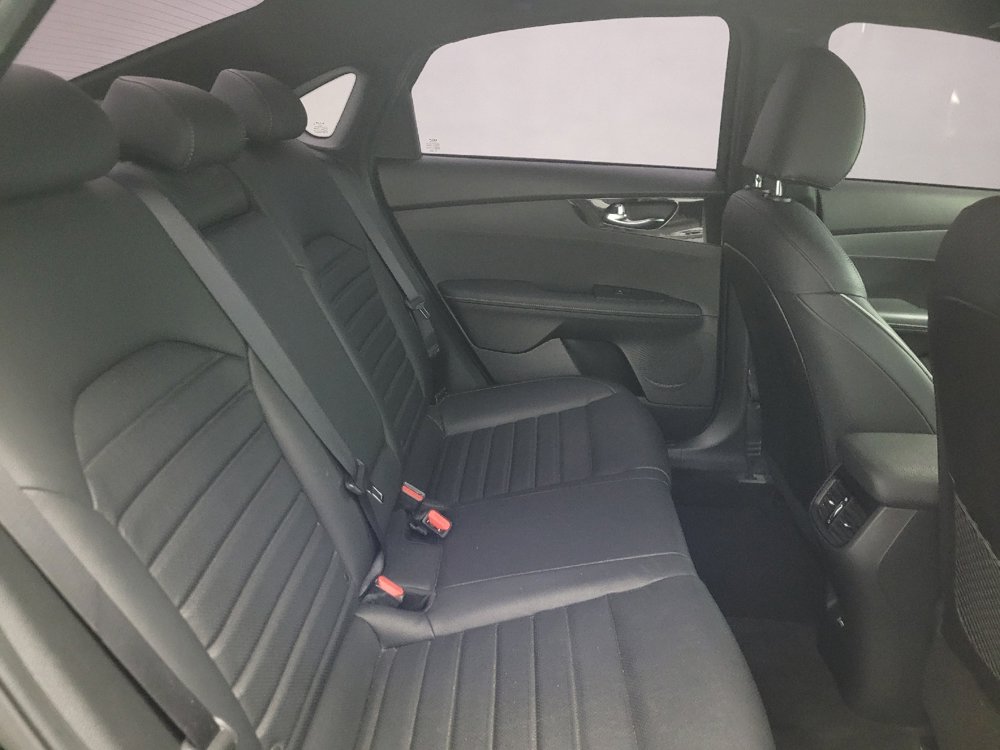 Used 2024 Kia Forte GT-Line w/ GT-Line Premium Package FWD image 19
