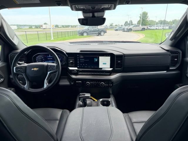 Certified 2025 Chevrolet Silverado 1500 LTZ AWD/4WD image 6