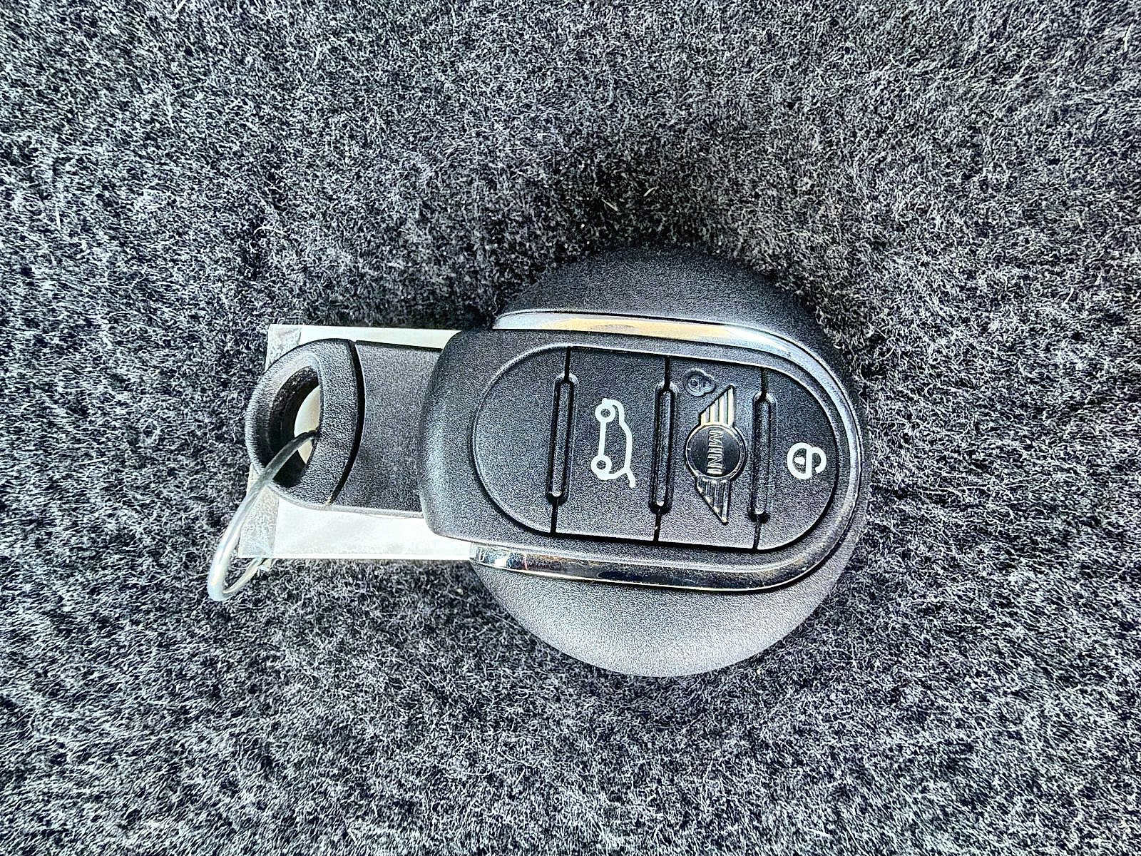 Used 2017 MINI Cooper Clubman S FWD image 28