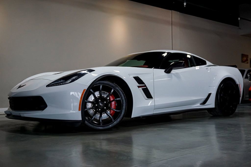 Used 2019 Chevrolet Corvette Grand Sport image 1
