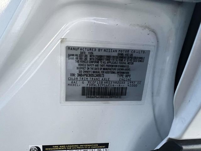 Used 2025 Nissan Kicks SV w/ Illumination Package image 19