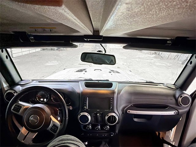 Used 2016 Jeep Wrangler Rubicon w/ Dual Top Group image 9