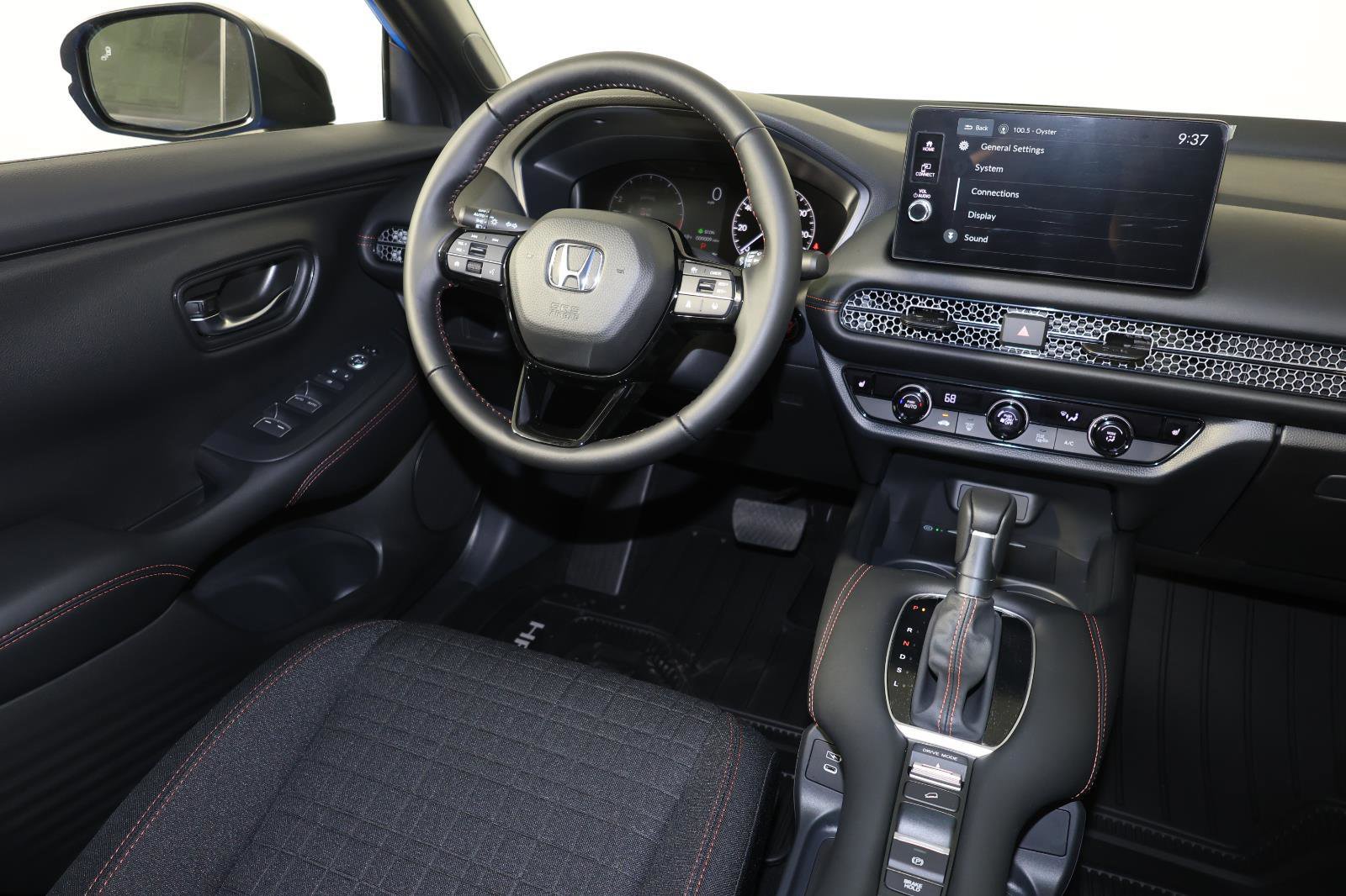 New 2027 Honda HR-V Sport image 7