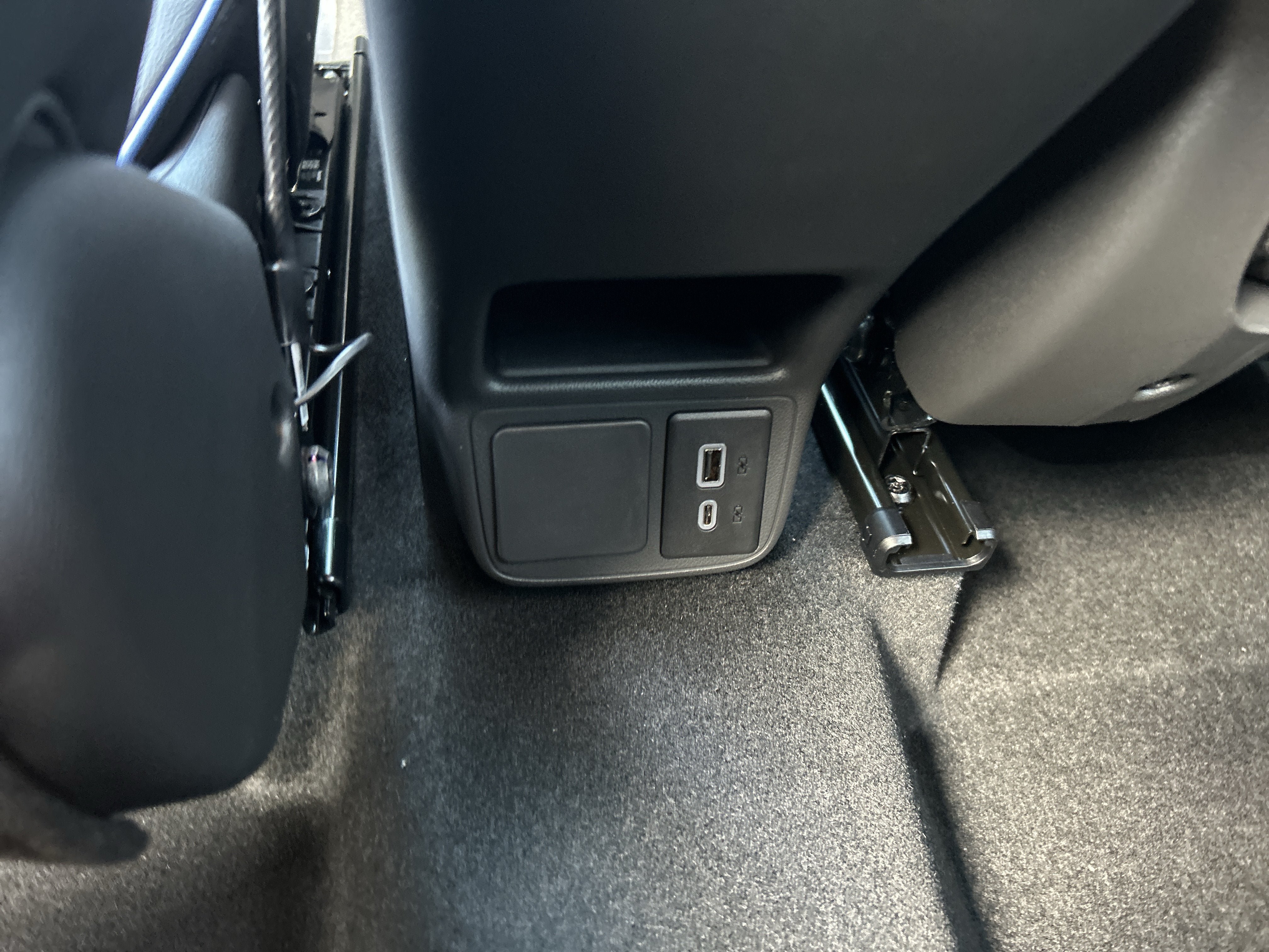 New 2026 Buick Encore GX Sport Touring w/ Advanced Technology Package AWD/4WD image 30