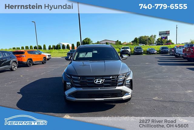 Used 2026 Hyundai Tucson SE AWD/4WD image 2