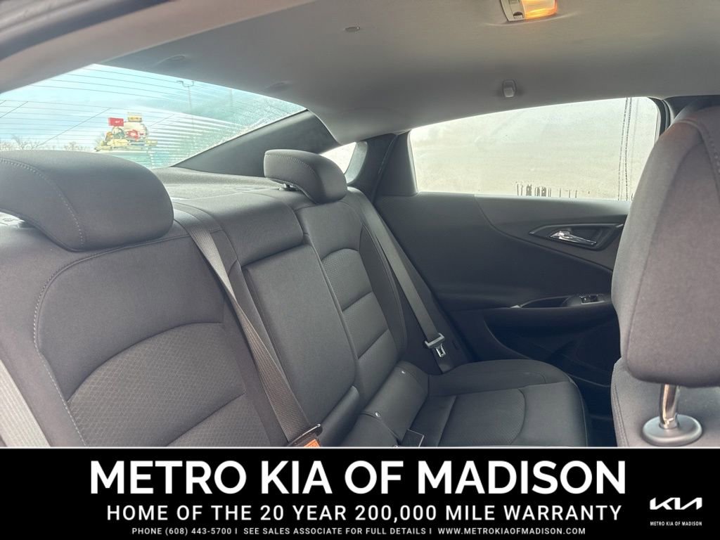 Used 2023 Chevrolet Malibu LT image 34