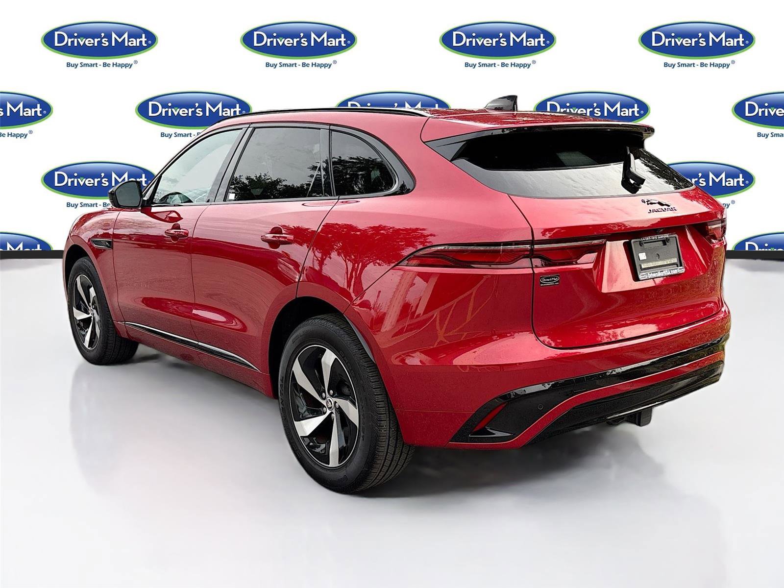 Used 2024 Jaguar F-PACE R-Dynamic S image 6