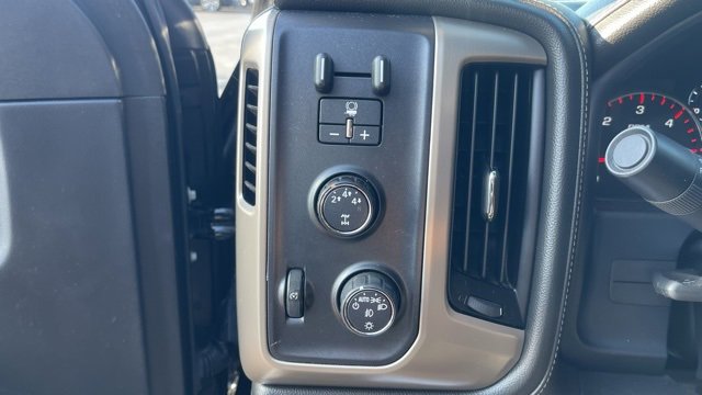 Used 2016 GMC Sierra 2500 Denali w/ Driver Alert Package image 15